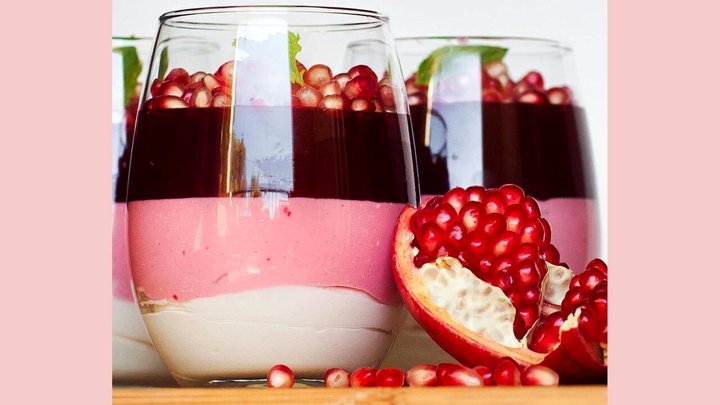 طرز تهیه دسر موس انار + فیلم