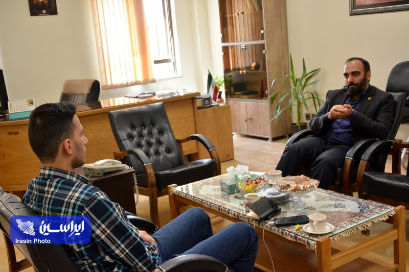 نقش روابط عمومی دانشگاه‌های صنعتی در رشد و توسعه اقتصادی کشور