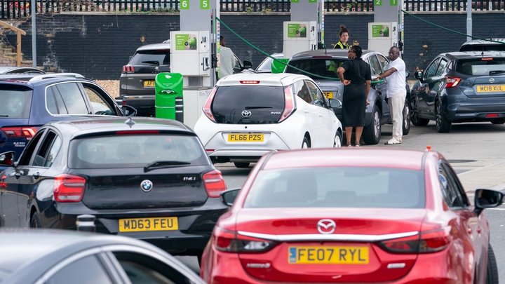 بحران سوخت  و مبادله نفی جنسیت