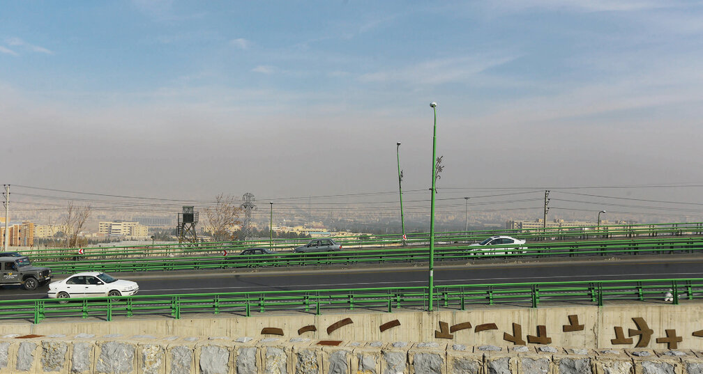 از واکنش شهردار اصفهان تا نامه سرگشاده عضو شورا؛ آلایندگی حمل‌ونقل و مازوت برابر نیست