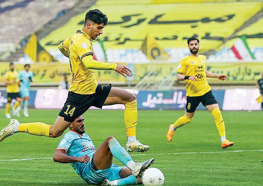 سپاهان علیه سپاهان