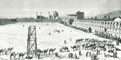 حوض پرحاشیه میدان نقش‌جهان