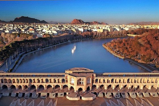 چطور از آگهی‌های استخدامی اصفهان با خبر شویم؟