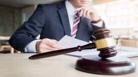 بهترین وکیل خانم در اصفهان  کیست؟ + 8 نکته مهم انتخاب وکیل