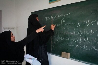 رشد ۲۸۴ درصدی جذب افرادبی سواد آران و بیدگل در کلاس‌های سوادآموزی
