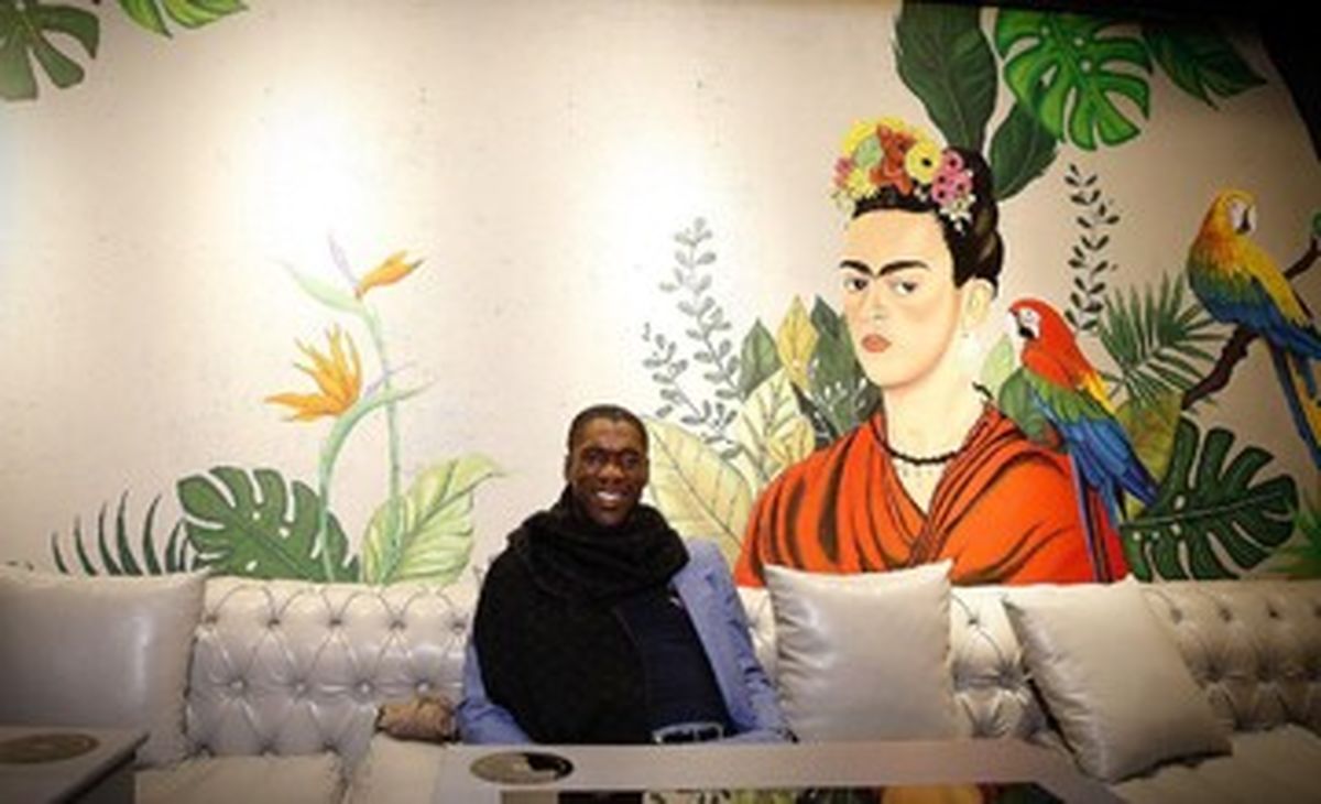 عکس‌| گشت و گذار اسطوره میلان و همسر ایرانی‌اش در تهران