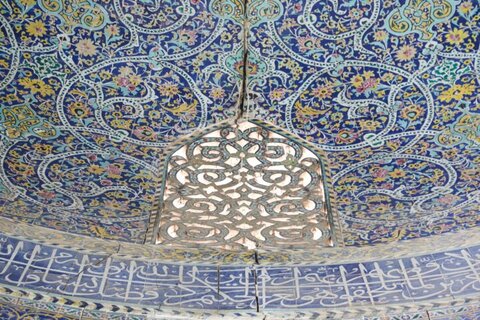 بلعیده شدن سازه‌های تاریخی اصفهان در اثر فرونشست زمین
