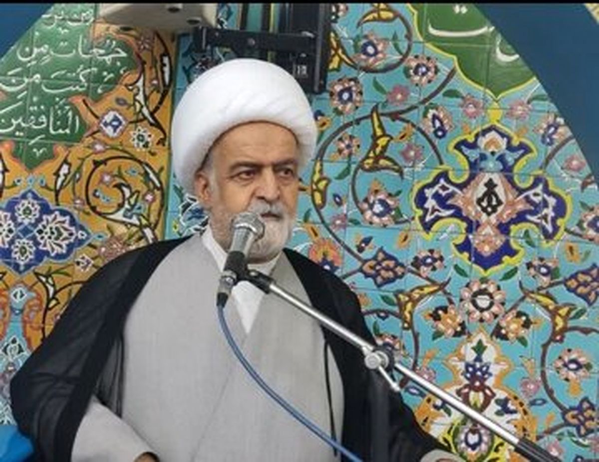 مسئولان کشور بدانند که مردم همیشه در همه صحنهها حضور دارند