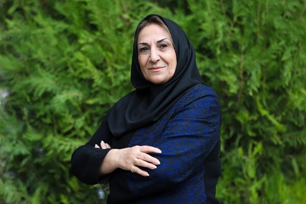 شاعر کودک مسئولیت سنگینی دارد