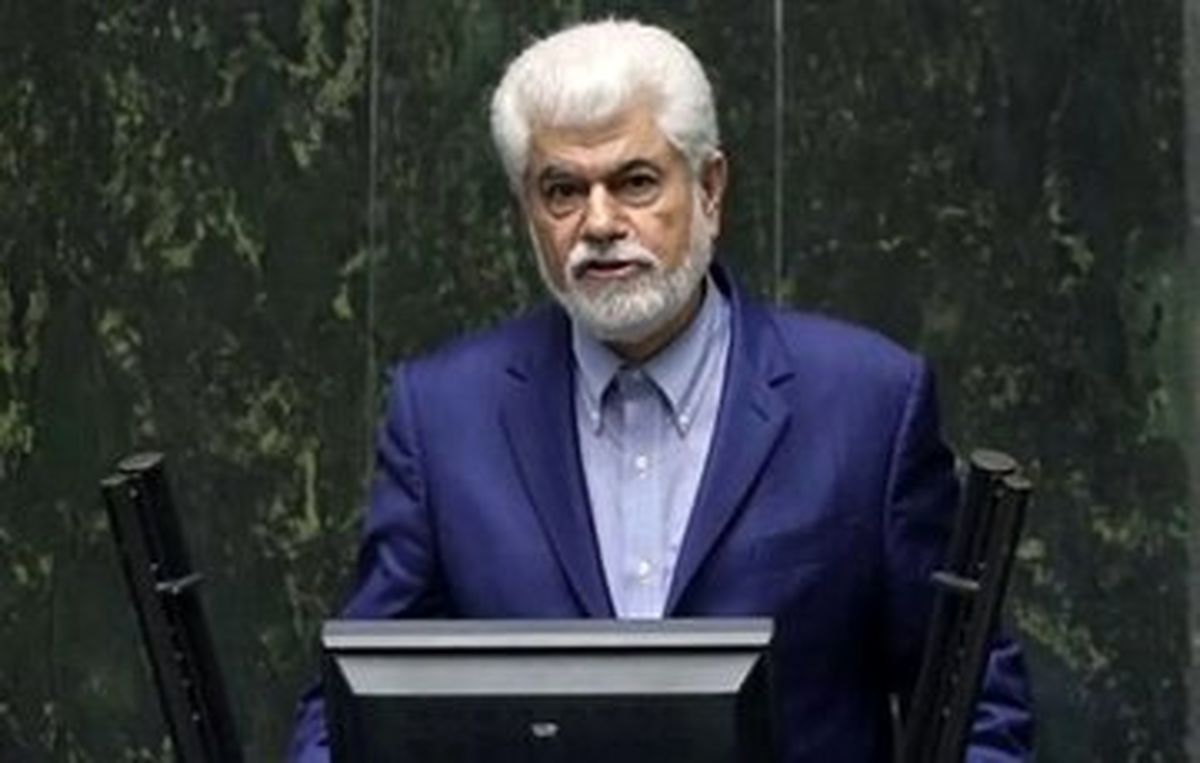 پس لرزه های کاهش سهمیه بنزین/نماینده زاهدان: فضای استان متشنج شده است /آگاهانه دنبال ناراضی کردن مردم هستند