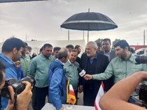 وزیر صمت از غرفه‌های نمایشگاهی دستاوردهای شرکت فولاد هرمزگان بازدید کرد