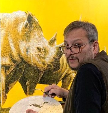 من خودم کرگدنم/ کرگدن‌ها علی‌رغم پز روشنفکری که در طول روز می‌گیرند شب‌ها پارتی می‌کنند/ بی رفیق نمی‌توان زیست