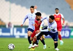 درگیری خلیل‌زاده با خبرنگاران در شب شکست تراکتور مقابل پرسپولیس