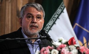 آمادگی داریم کلید نمایشگاه کتاب را به صنوف بدهیم