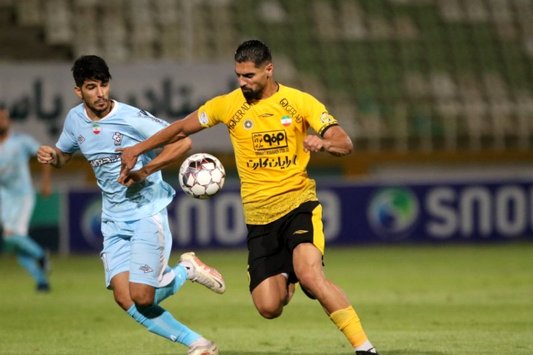 سپاهان آماده سبقت سریع از پیکان