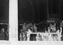 عیدی دادن ناصرالدین شاه سوژه شد /هیچ وقت آن‌قدر شاهزاده ندیده بودیم!