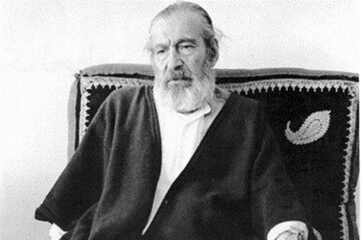 جلالالدین همایی و فروشنده دورهگرد