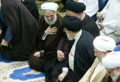 سه سناریو درباره آینده صدیقی و پست امام جمعه پایتخت / او از فهرست مهمانان نوروزی رئیسی هم حذف شد؟