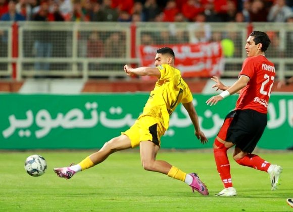 سپاهان و تراکتور 14 سال به عقب بازگشتند