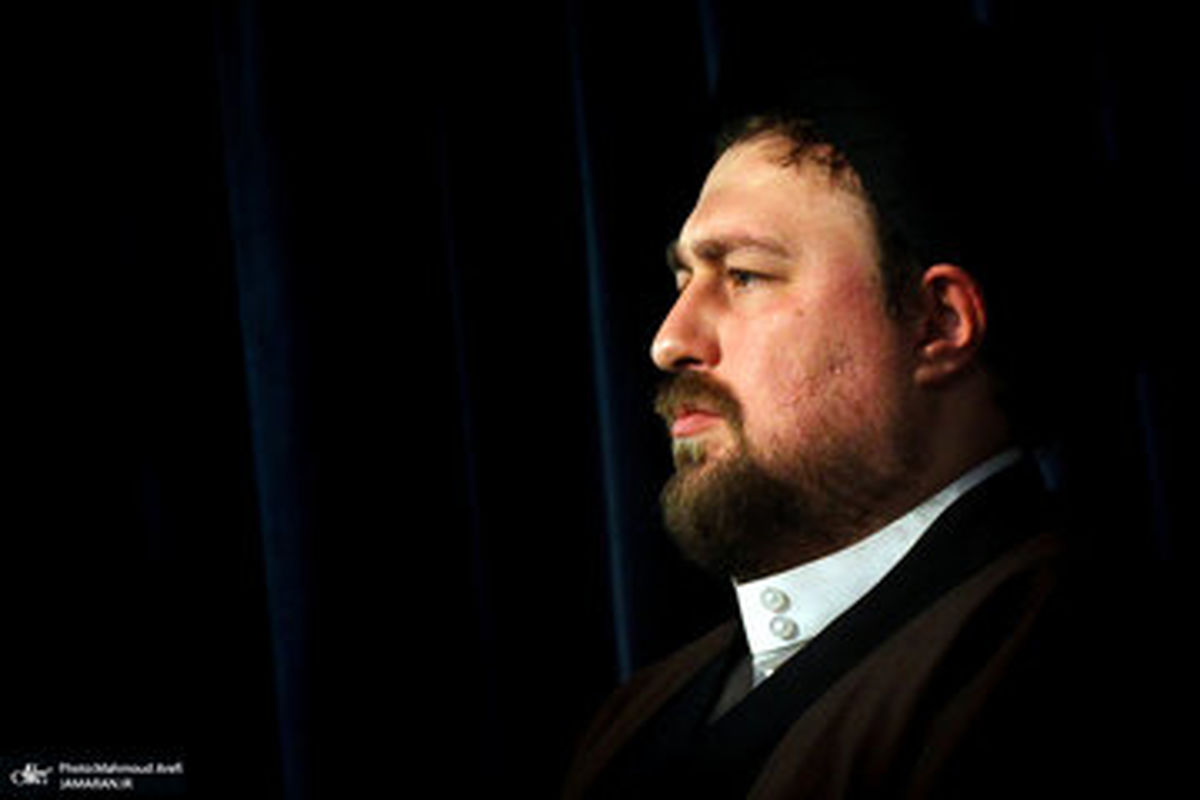 گفتگوی تلفنی سیدحسن خمینی با هادی خانیکی بعد از فوت مادر همسرش