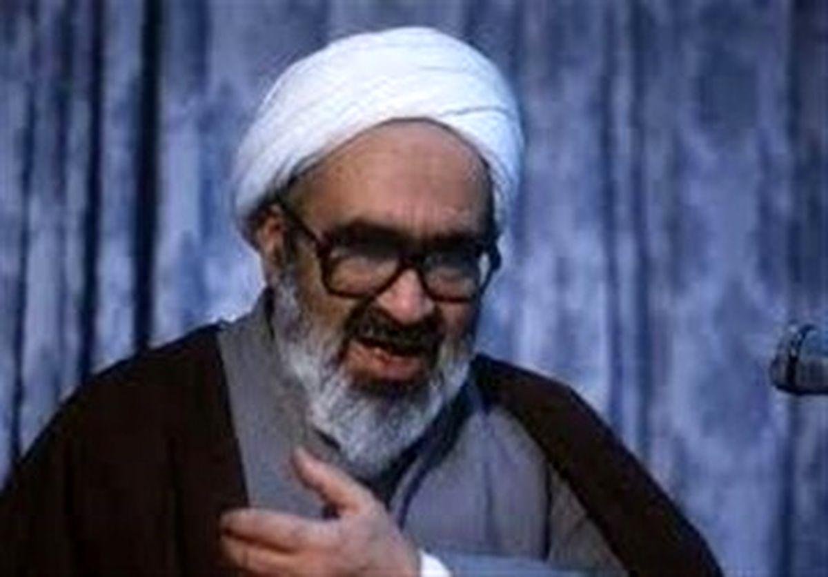 اعتراض به پاره کردن عکس آیتالله منتظری /بازخوانی تاریخ