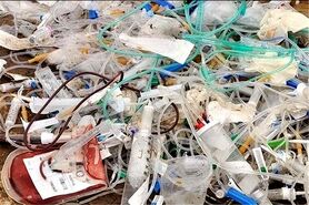  تزریق سرنگ عفونی  به رگ حیات اصفهان