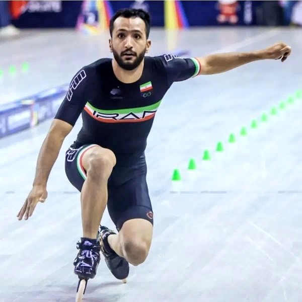 رضا لسانی: از کودکی با اسکیت بزرگ شدم / قهرمان جهان شدم اما هنوز معاف از سربازی نیستم