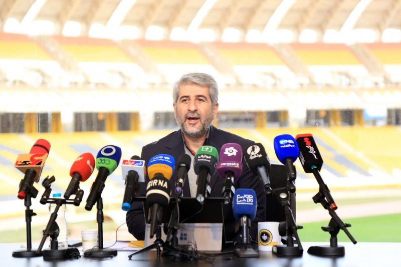 میزبانی سپاهان از پرسپولیس نقش جهان