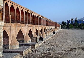 بحرانی ملی یا «فاجعه تمدنی»؟ مطالبه ورود دستگاه قضا، نقد موانع «عمدی» و فراخوان خودکفایی اصفهان