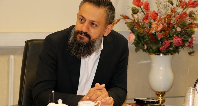 با حکم استاندار اصفهان: ایمان محبی به عنوان سفیر وفاق و امید منصوب شد