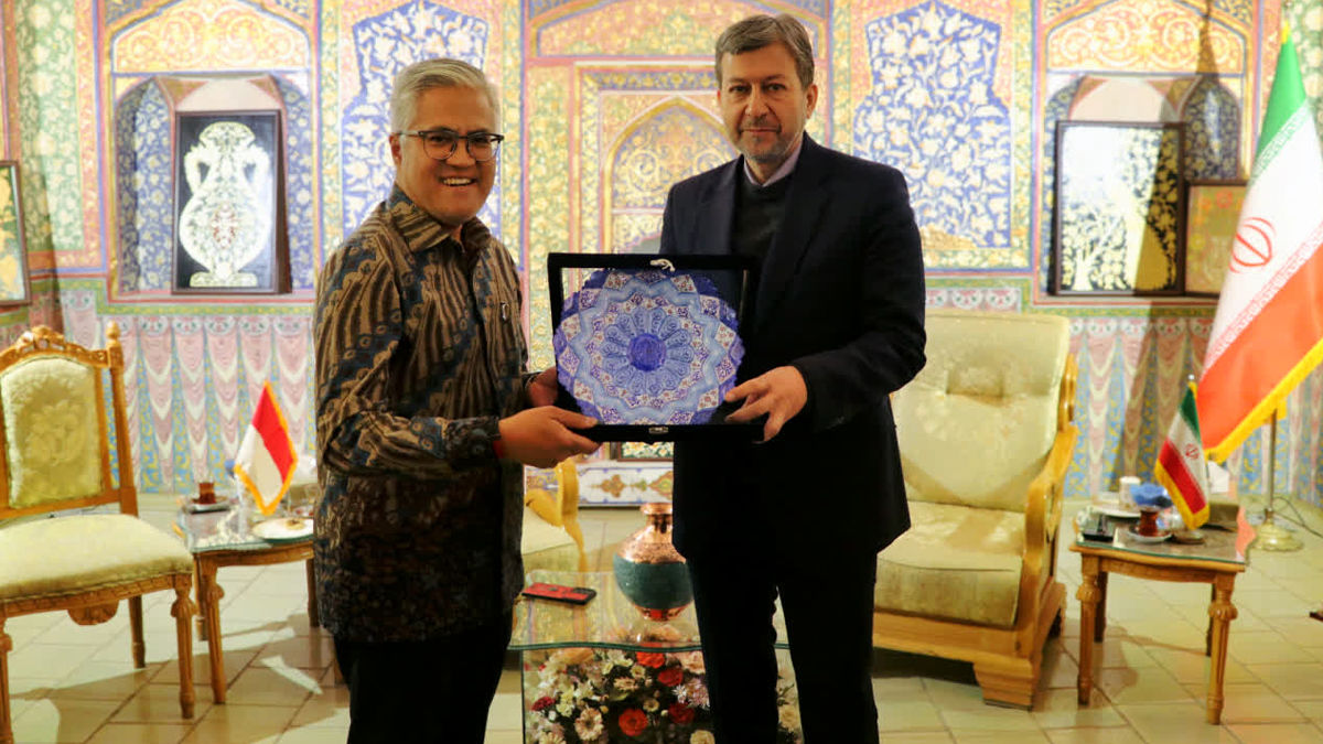 پیشنهاد استراتژیک اصفهان به اندونزی: تشکیل مثلث «گردشگری، علم و اقتصاد دیجیتال»