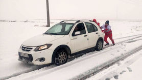 جزئیات عملیات نفس‌گیر ۴۸ ساعت گذشته در اصفهان؛ از نجات ۶۸۳ گرفتار در برف