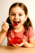 خواص و مضرات ژله | همه چیز درباره ژله، ارزش غذایی و طبع آن