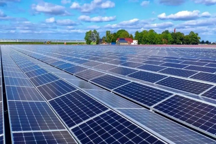 شرایط دریافت وام احداث نیروگاه خورشیدی تا ۸۰ درصد