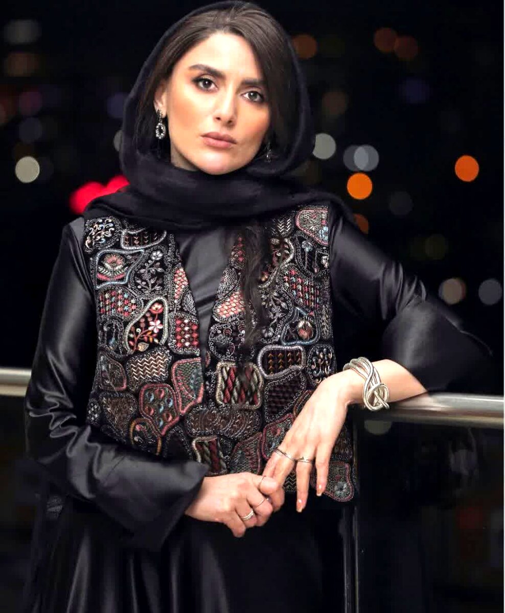 بیوگرافی رها خدایاری بازیگر و همسرش با عکس جدید