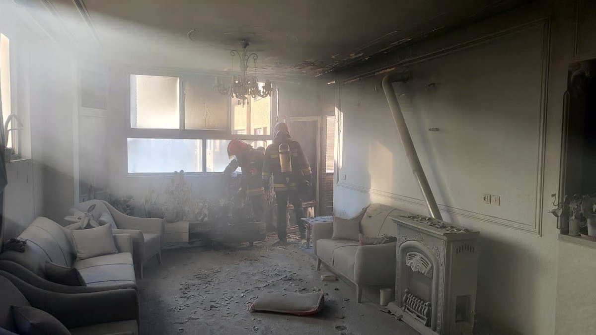 آتش‌سوزی مهیب در خیابان فلاطوری