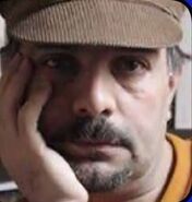 سوار بر دوچرخه در خیابان های اصفهان