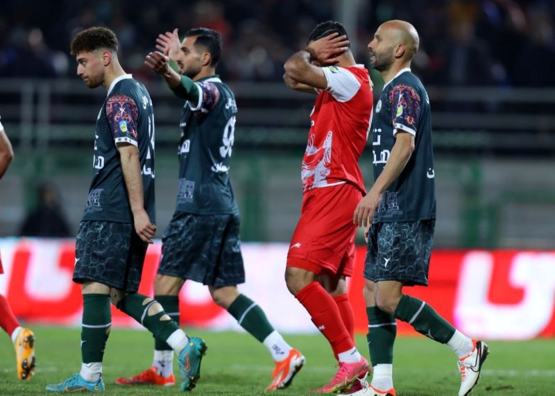 ذوب آهن و دو فصل 42 امتیازی