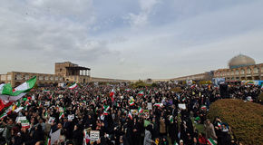 اصفهان، صحنه اجتماع گسترده مردمی و پیام‌های سیاسی روشن