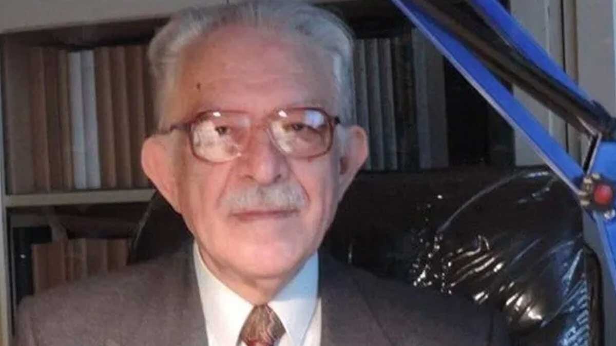 یدالله موقن مترجم ایرانی در زادگاهاش اصفهان درگذشت