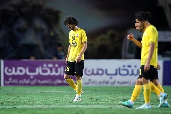 سپاهان چاره ای جز شکست استقلال تاجیکستان ندارد