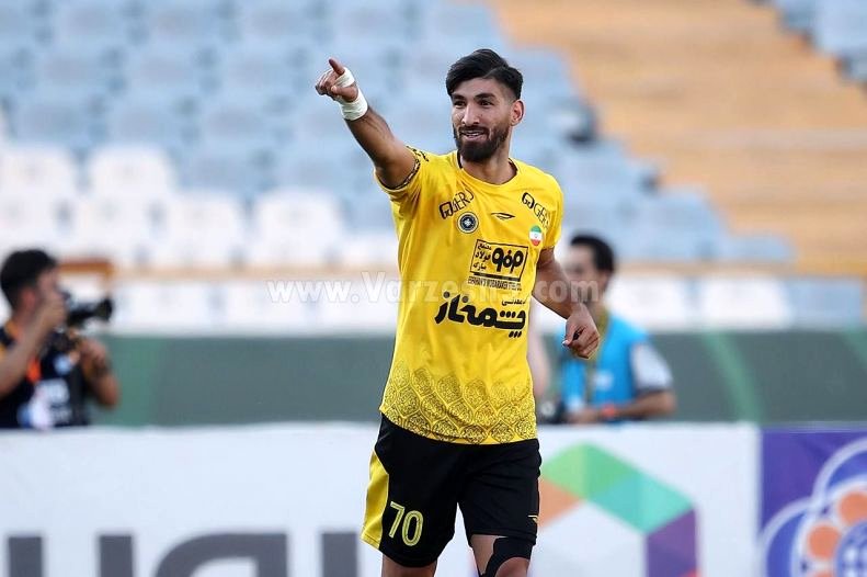 شهریار مغانلو فرصت هت تریک را از دست داد