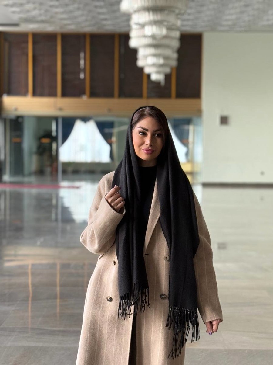 بیوگرافی شادی احدی‌فر | از بازیگری تا روان‌شناسی و نوازندگی