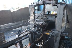 دست یک کارگر جوان افغانستانی در دستگاه نقاله گیر کرد
