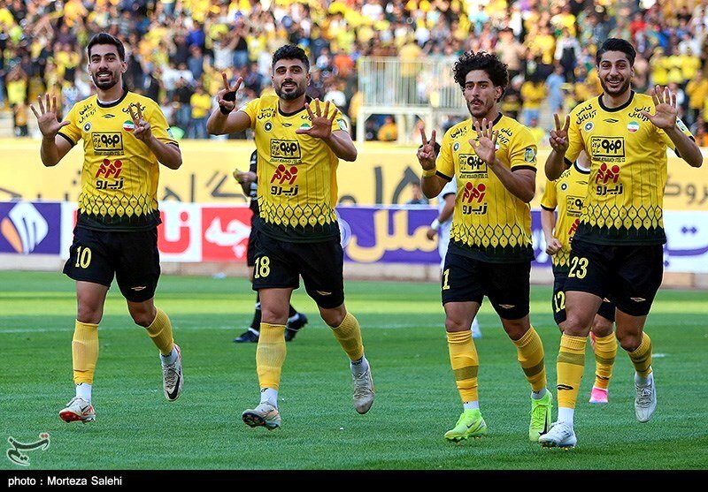 سپاهان در ماه عسل طولانی شکست ناپذیری