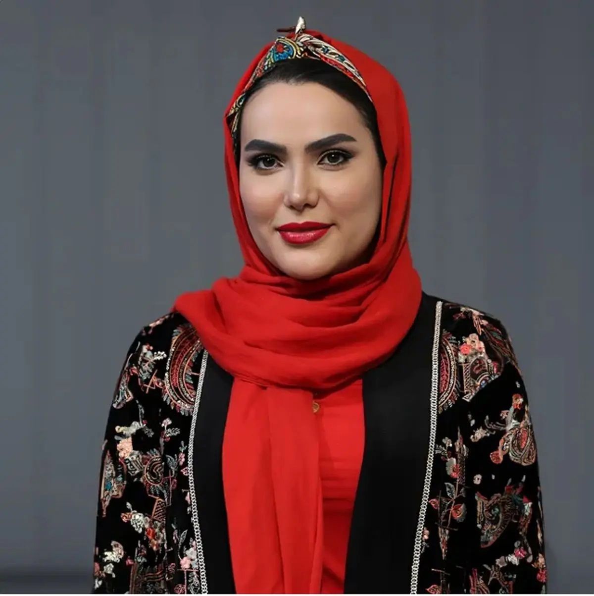 بیوگرافی مهسا ایرانیان مجری از خندوانه تا شهرت و ازدواج